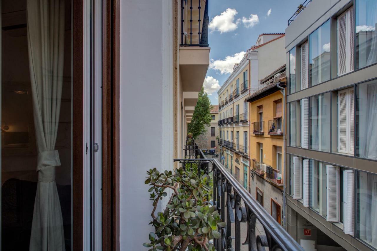 Fee4Me Marques Vintage City Center Madrid Bagian luar foto
